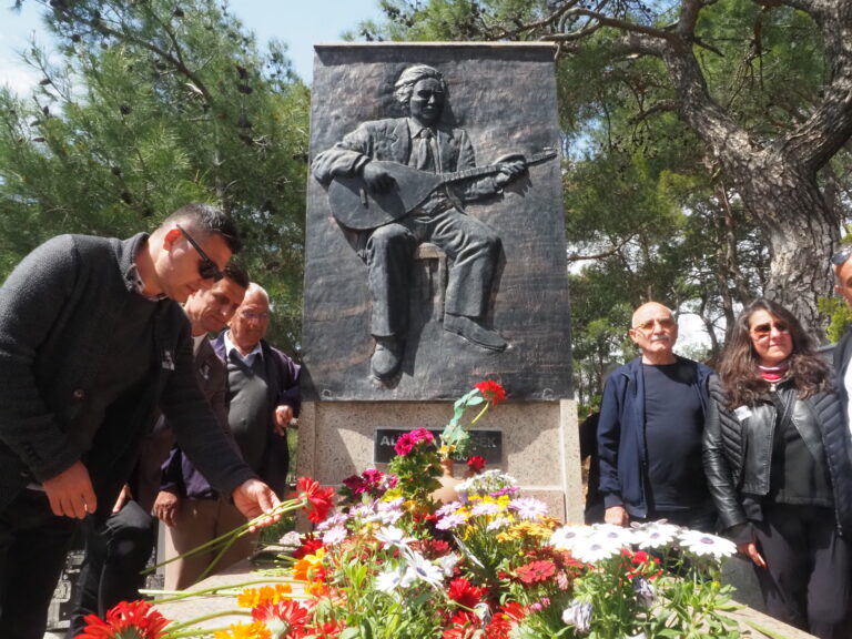 Ali Ekber Çiçek, vefatının 17´inci yılında Edremit’te ki kabri başında anıldı