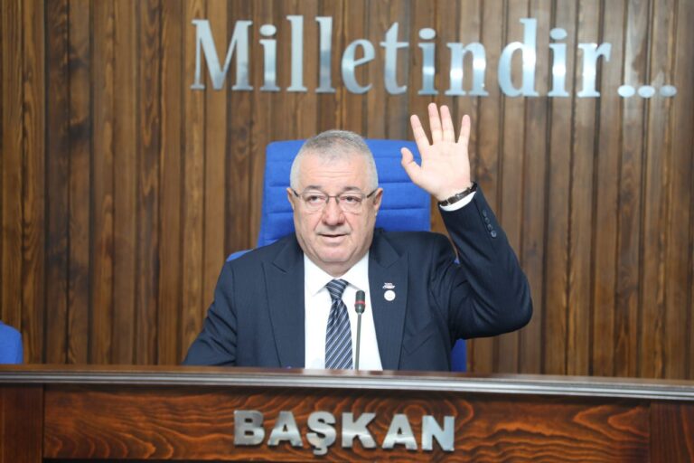 Mehmet Ertaş başkanlığında ilk meclis toplandı